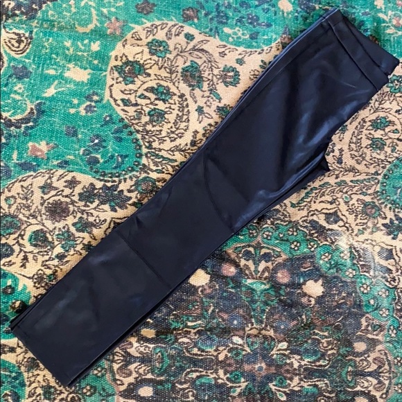 David Lerner New York black Vegan Leather Legging - Picture 3 of 6